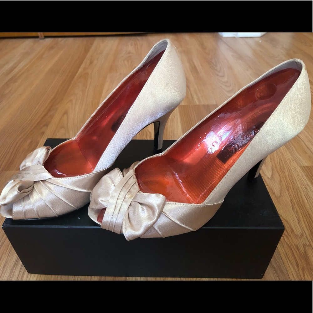 Nina White Women’s Heels